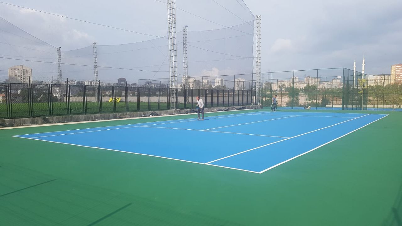 Ataşehir Golf Club - Açık Alan Tenis Kortları