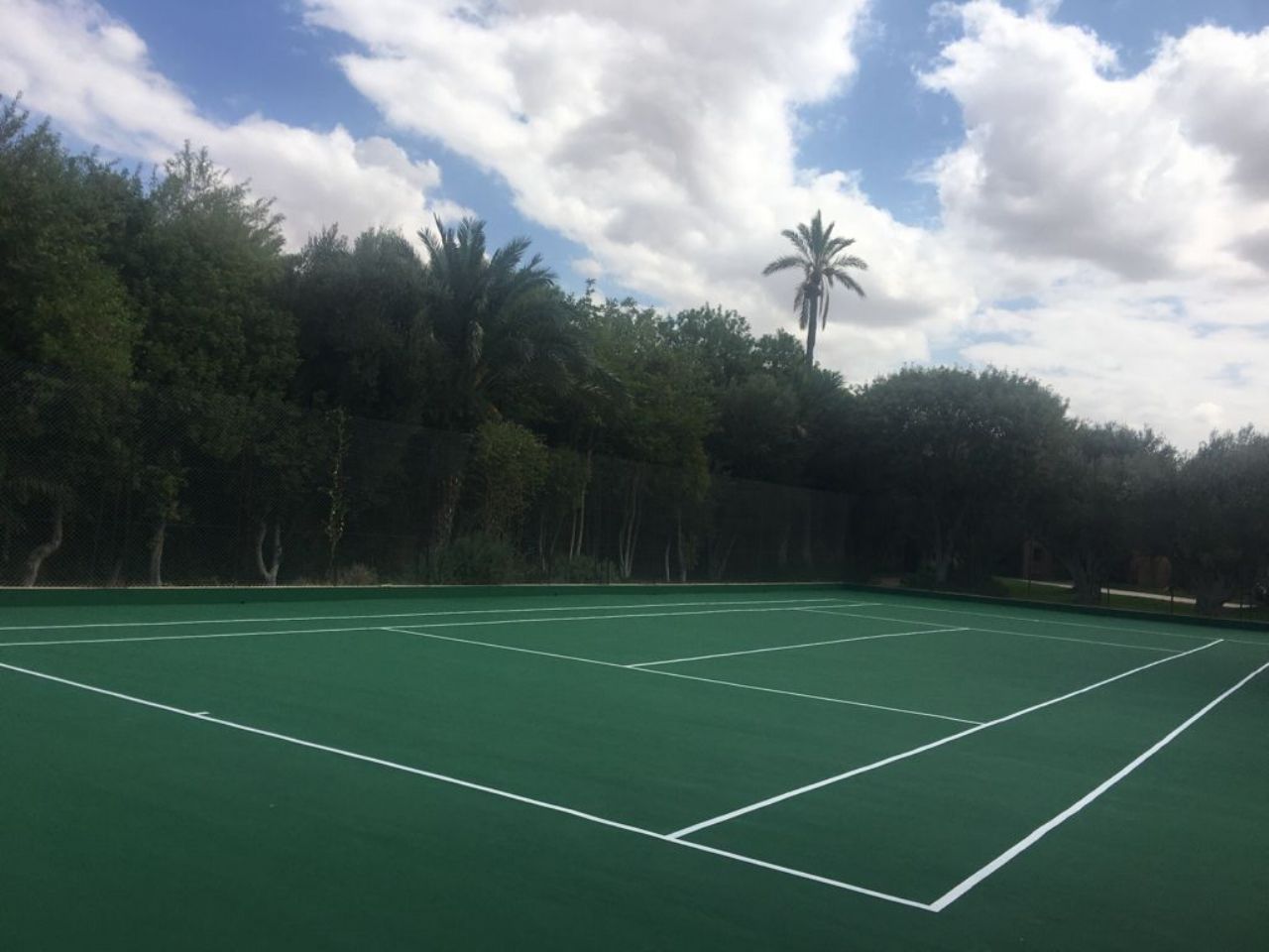 Outdoor Acrylic Tennis Court